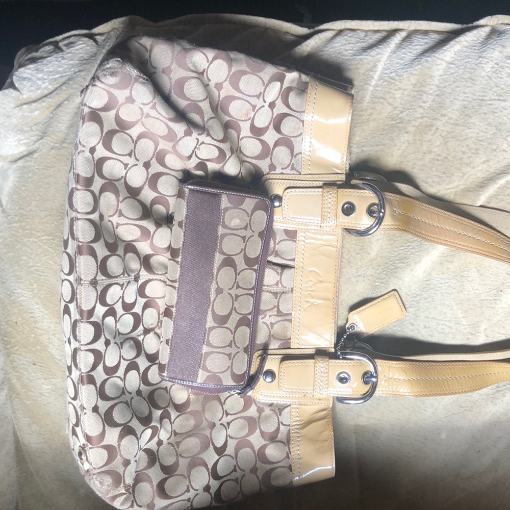 Coach large shoulder bag and wallet